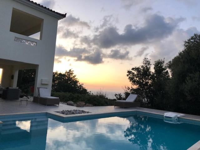 Kyparissia De Wandelboom Villa Vrises  ภายนอก รูปภาพ