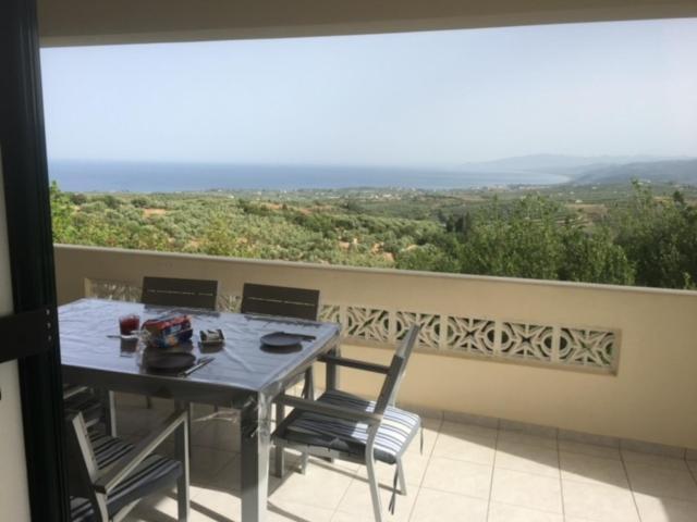 Kyparissia De Wandelboom Villa Vrises  ภายนอก รูปภาพ