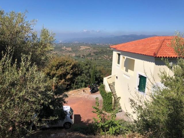 Kyparissia De Wandelboom Villa Vrises  ภายนอก รูปภาพ
