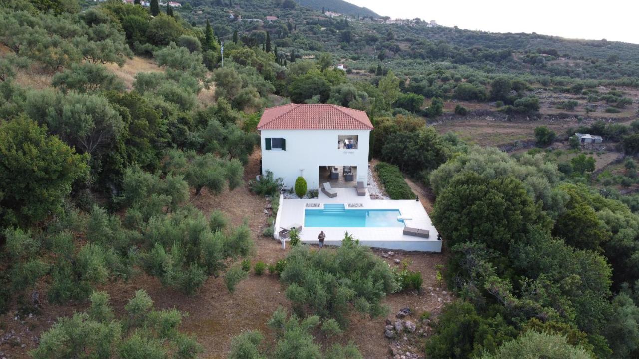 Kyparissia De Wandelboom Villa Vrises  ภายนอก รูปภาพ